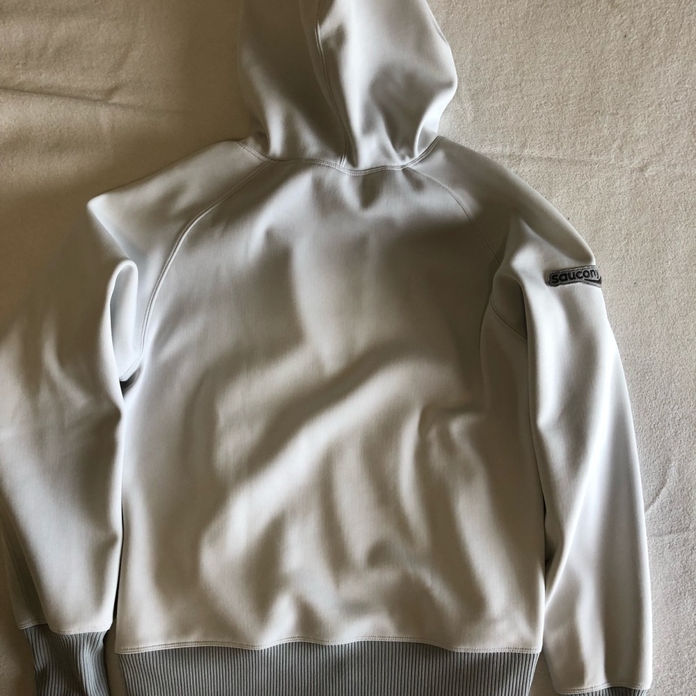 Saucony zip Front Jacket with Hood M - Picture 4 of 4